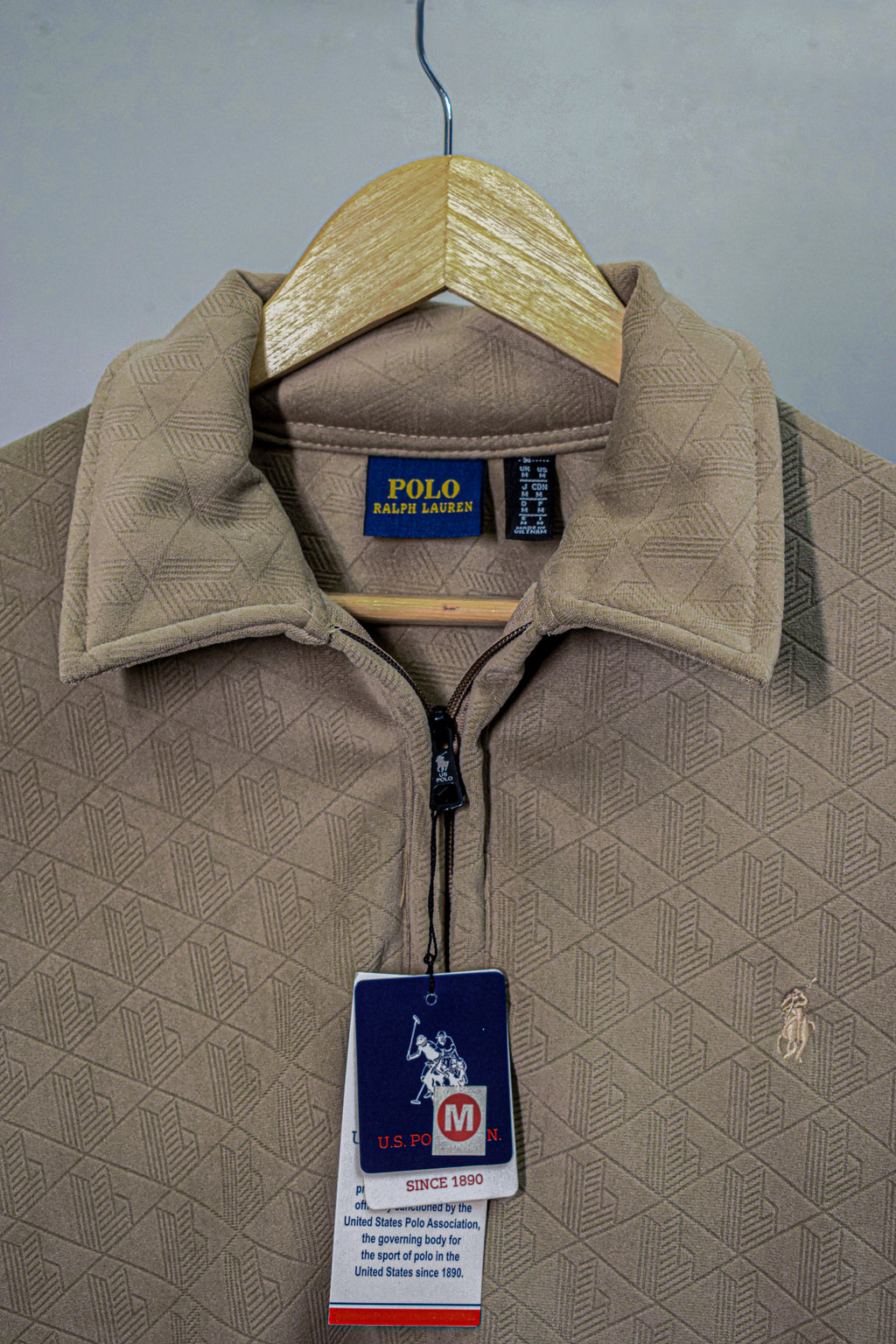 Men’s Premium Textured Half-Zip-Collar Casual Sweatshirt