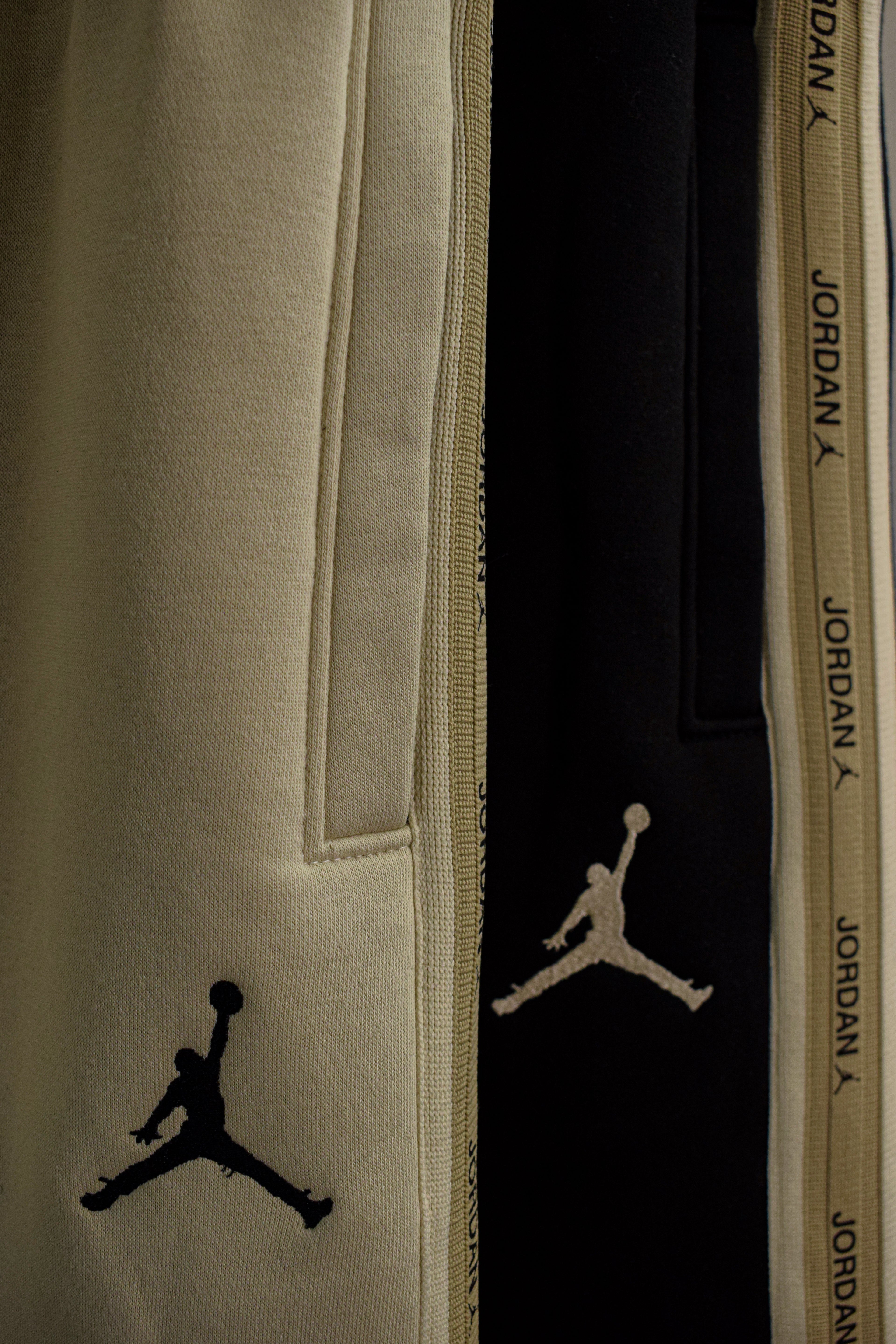 Men’s Premium Side-Stripe Athletic Comfort Fit Track Pants