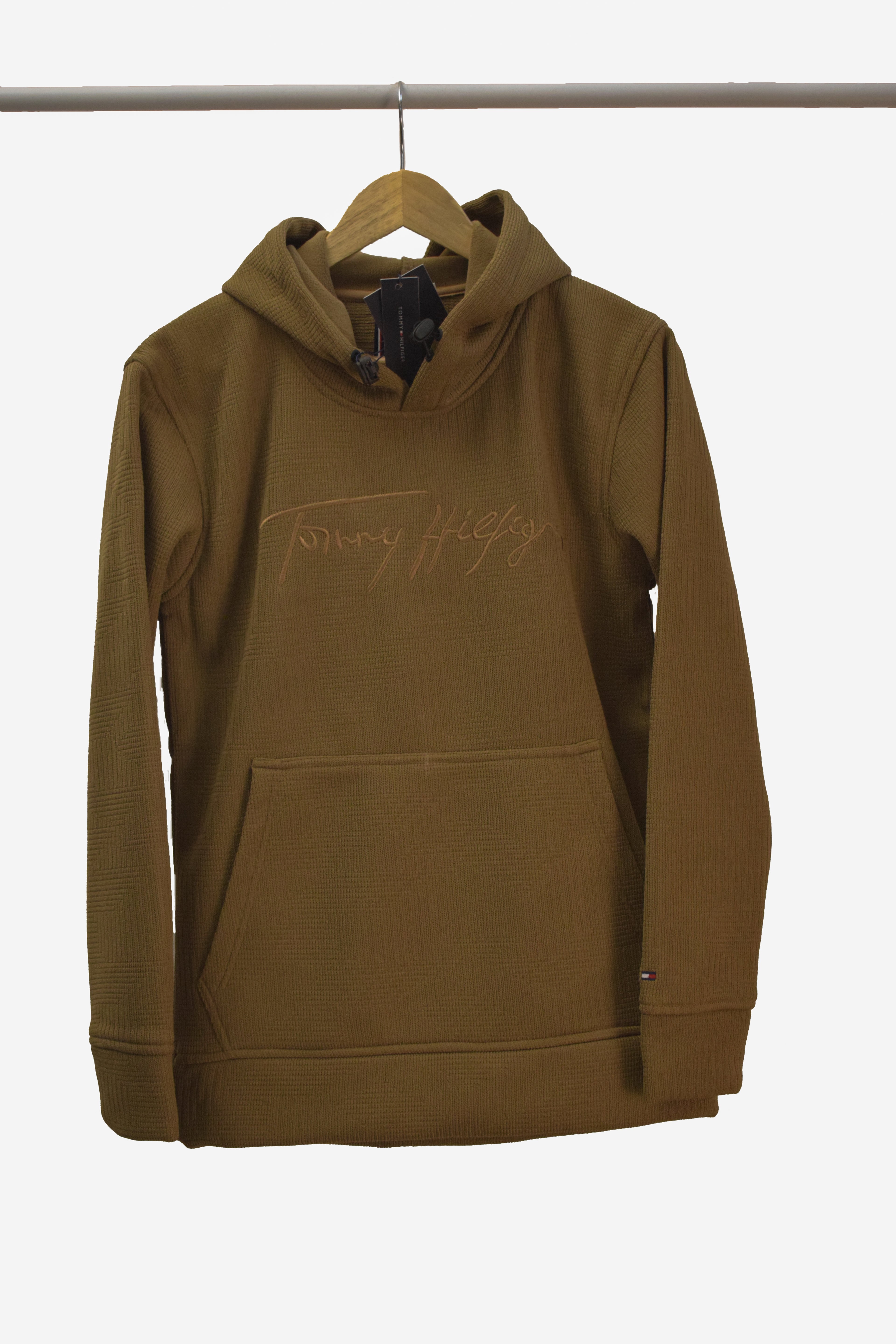 Men's Textured Waffle-Knit Pull-Over Hoodie with Embroidered Logo
